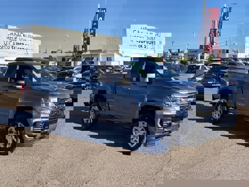 Used 2022 Chevrolet Colorado LT w/ Fleet Safety Package image 3