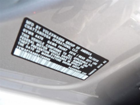 Used 2013 Volkswagen Passat 2.5 S image 23