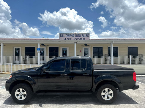Used 2012 Nissan Frontier SV w/ SV Premium Utility Pkg image 2