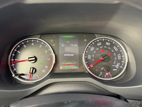 Used 2019 Toyota RAV4 XLE image 21