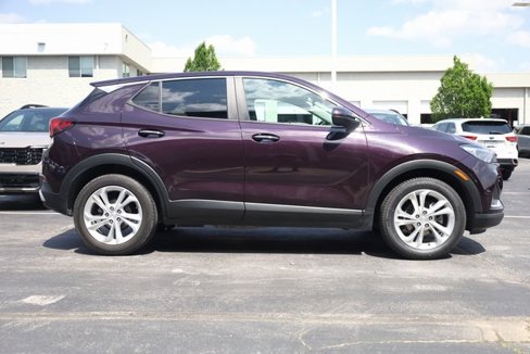 Used 2021 Buick Encore GX Preferred w/ Cold Weather Comfort Package image 4