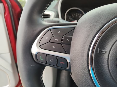 Used 2019 Jeep Compass Latitude image 26