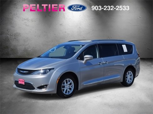 Used 2020 Chrysler Pacifica Touring-L image 3