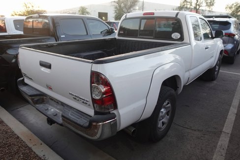 Used 2013 Toyota Tacoma PreRunner image 3
