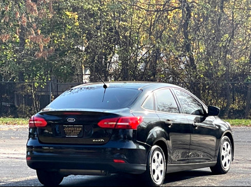 Used 2018 Ford Focus S image 15
