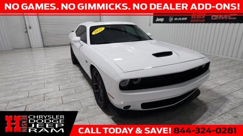 Used 2023 Dodge Challenger R/T w/ Blacktop Package image 2