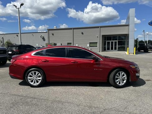 Used 2021 Chevrolet Malibu LT w/ Leather Package image 5