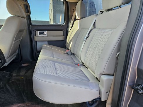 Used 2010 Ford F150 XLT image 26