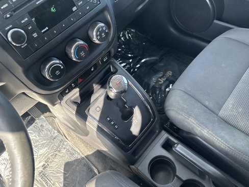 Used 2012 Jeep Compass Latitude image 6