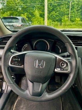 Used 2016 Honda Civic LX image 4
