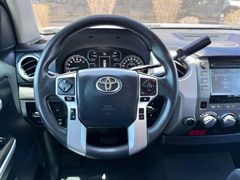 Used 2018 Toyota Tundra SR5 image 32