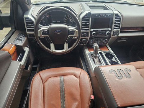 Used 2018 Ford F150 4x4 SuperCrew image 16