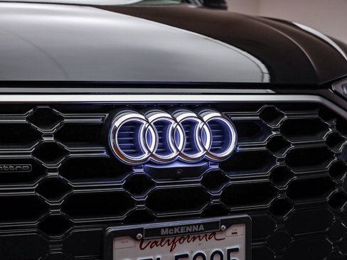 Used 2023 Audi Q5 2.0T Premium Plus w/ Premium Plus Package image 6