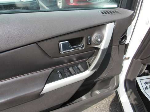Used 2013 Ford Edge SEL image 13