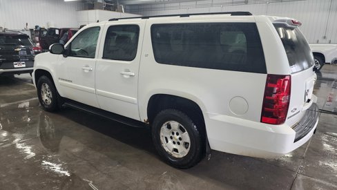 Used 2008 Chevrolet Suburban LT w/ LT Preferred Equipment Group image 6