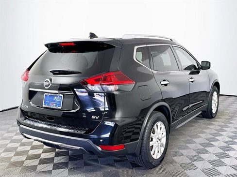 Certified 2020 Nissan Rogue SV image 8