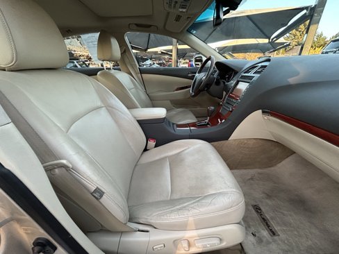 Used 2011 Lexus ES 350 image 34