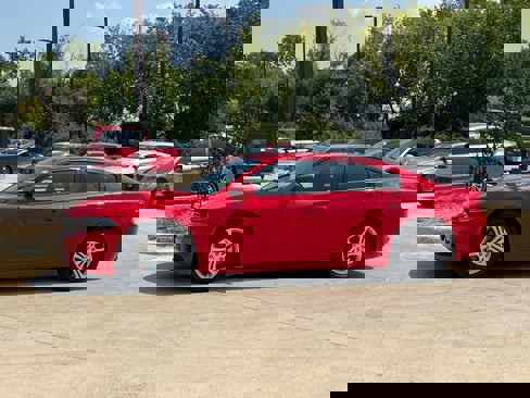 Used 2022 Dodge Charger SXT image 6