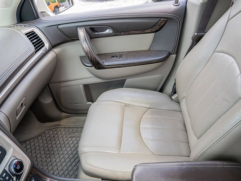 Used 2014 GMC Acadia Denali image 34