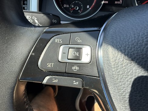 Used 2019 Volkswagen Atlas SE image 16