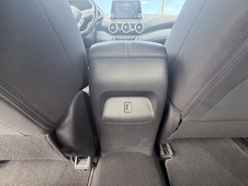 Used 2022 Nissan Sentra SV w/ Trunk Package image 25