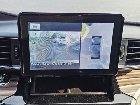 Used 2021 Ford Explorer Limited w/ Equipment Group 301A image 41