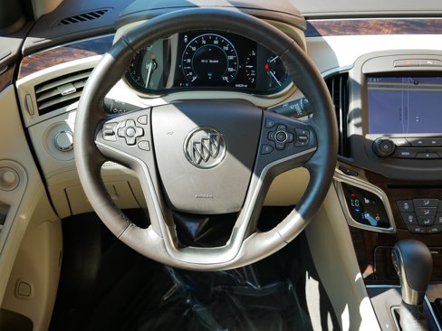 Used 2015 Buick LaCrosse Premium image 14