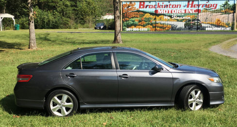 Used 2011 Toyota Camry SE image 6