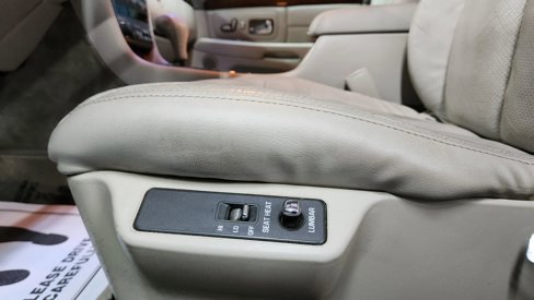 Used 1999 Cadillac De Ville Concours image 9