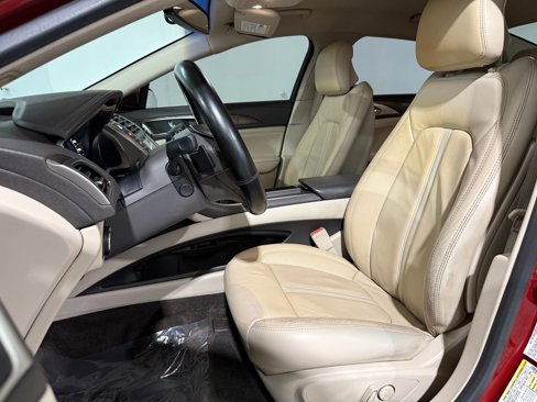 Used 2017 Lincoln MKZ Select w/ Select Plus Package image 4