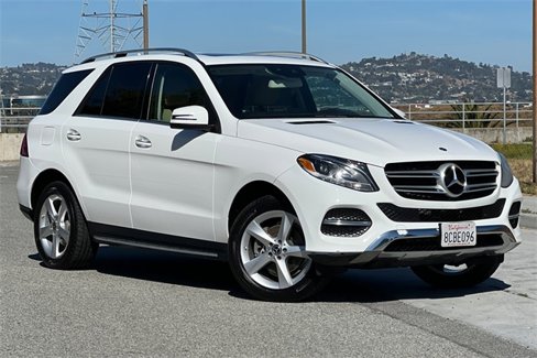 Used 2018 Mercedes-Benz GLE 350 4MATIC image 2