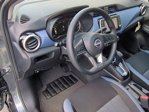 New 2025 Nissan Versa SV image 14
