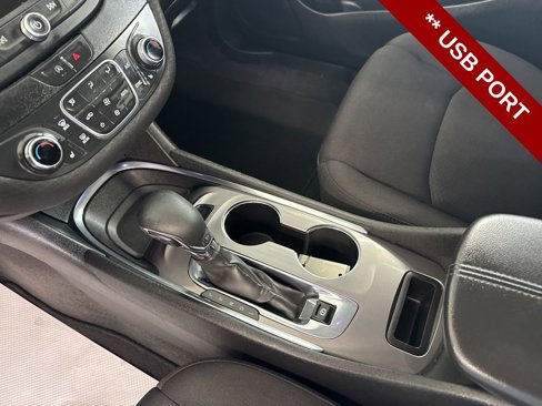 Used 2022 Chevrolet Malibu LT image 14
