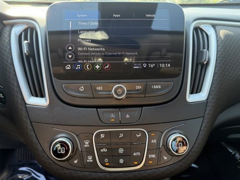 Used 2024 Chevrolet Malibu LT image 26