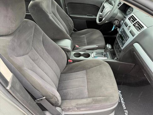 Used 2009 Mercury Milan image 20
