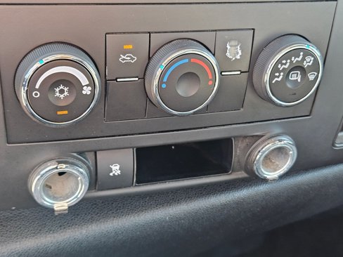 Used 2009 Chevrolet Silverado 1500 LT w/ Power Pack Plus image 24