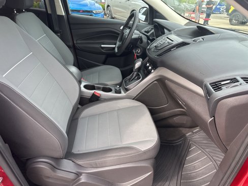Used 2013 Ford Escape SE image 55