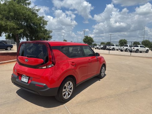 Used 2021 Kia Soul LX image 5