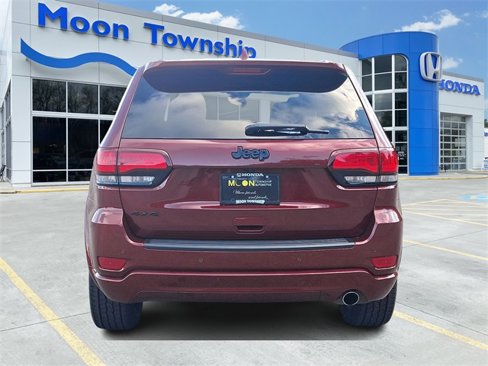 Used 2020 Jeep Grand Cherokee Altitude image 5