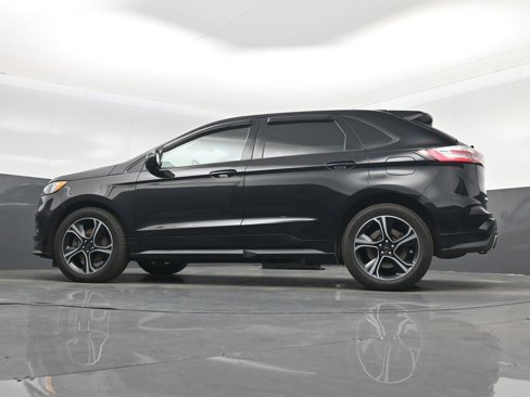 Used 2019 Ford Edge ST w/ Cold Weather Package image 31