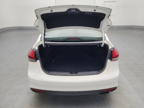 Used 2017 Kia Forte S w/ S Technology Package image 29