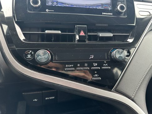 Used 2023 Toyota Camry LE image 18