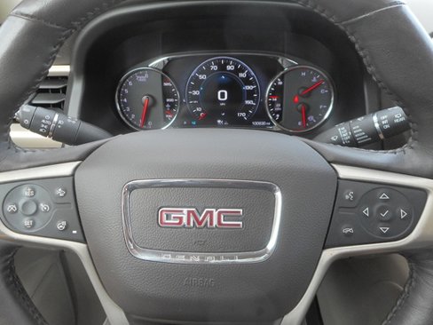Used 2017 GMC Acadia Denali w/ Technology Package image 12