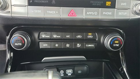 Used 2019 Kia Stinger image 16