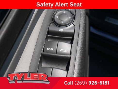 Used 2019 Chevrolet Equinox Premier image 23