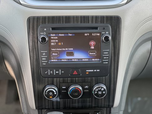 Used 2014 Chevrolet Traverse LT image 15