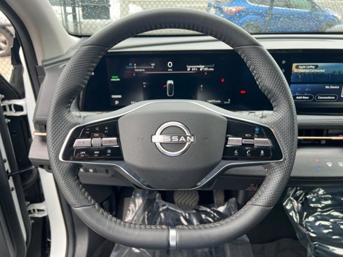 Used 2024 Nissan Ariya FWD image 13