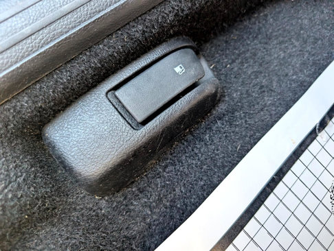 Used 2012 MAZDA MAZDA3 i Touring image 37