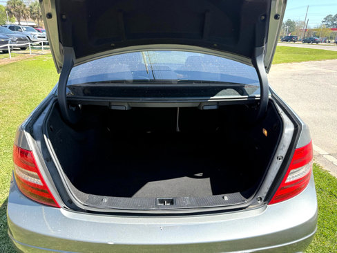 Used 2012 Mercedes-Benz C 250 Sedan image 8