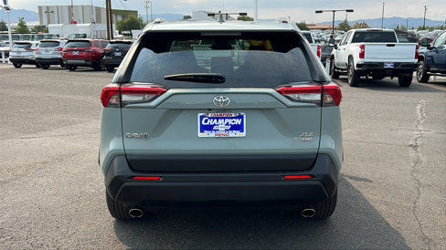 Used 2019 Toyota RAV4 XLE w/ Carpet Mat Package image 6
